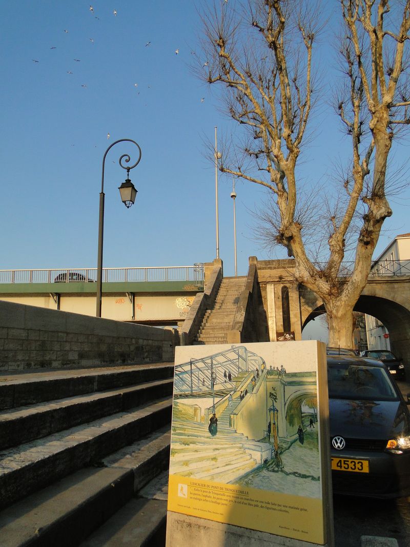 VanGogh Bridge Arles Home